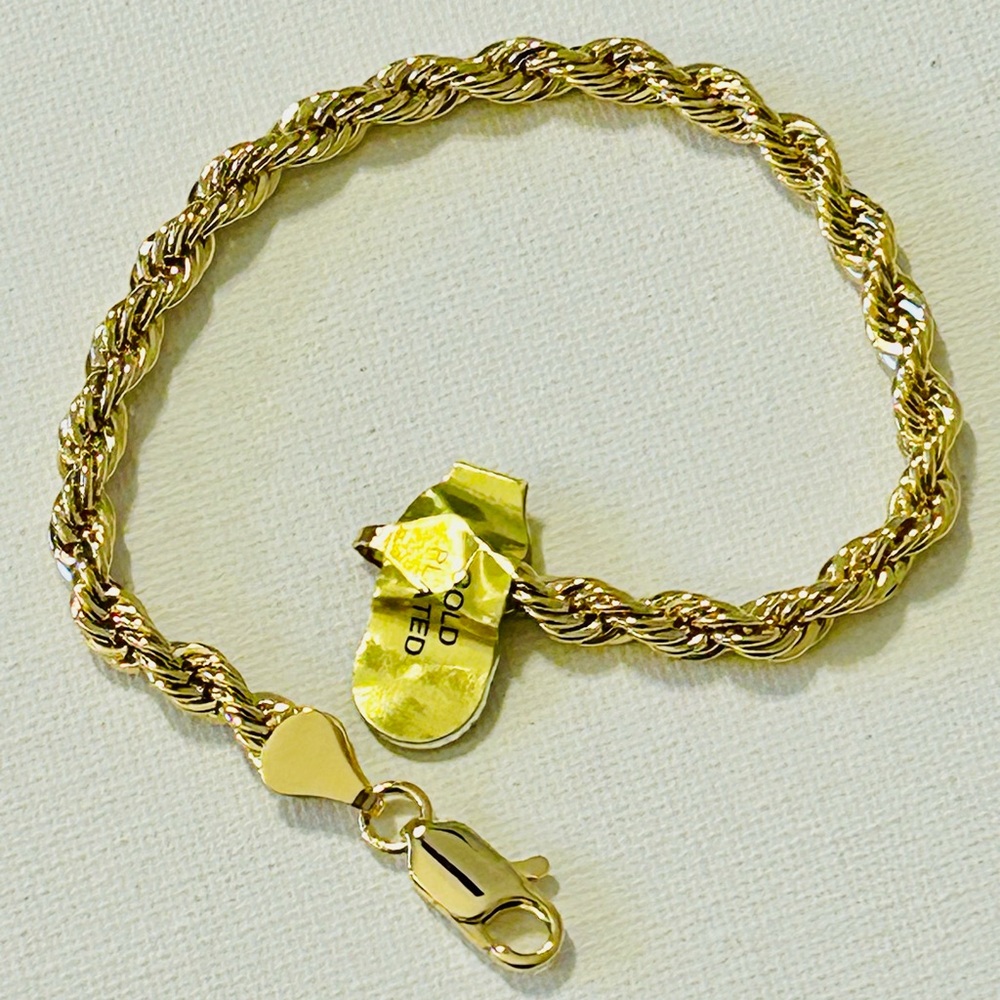 Elegant Gold-Toned Rope Bracelet, gold plated bracelet